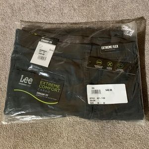 Lee — Mens 36/32 Extreme Comfort Cargo — Shadow gray